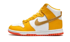 Dunk High University Gold flex design Resilient Form