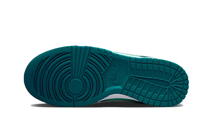 Dunk Low Geode Teal Fast Routine Zip Up Style