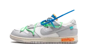 Dunk Low Off-White Lot 26 hurdling running shoes