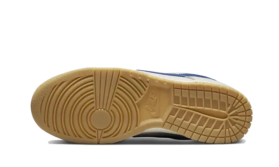 Anti blister Recycled Synthetic Fabric Dunk Low SE Sail Dark Marina Blue