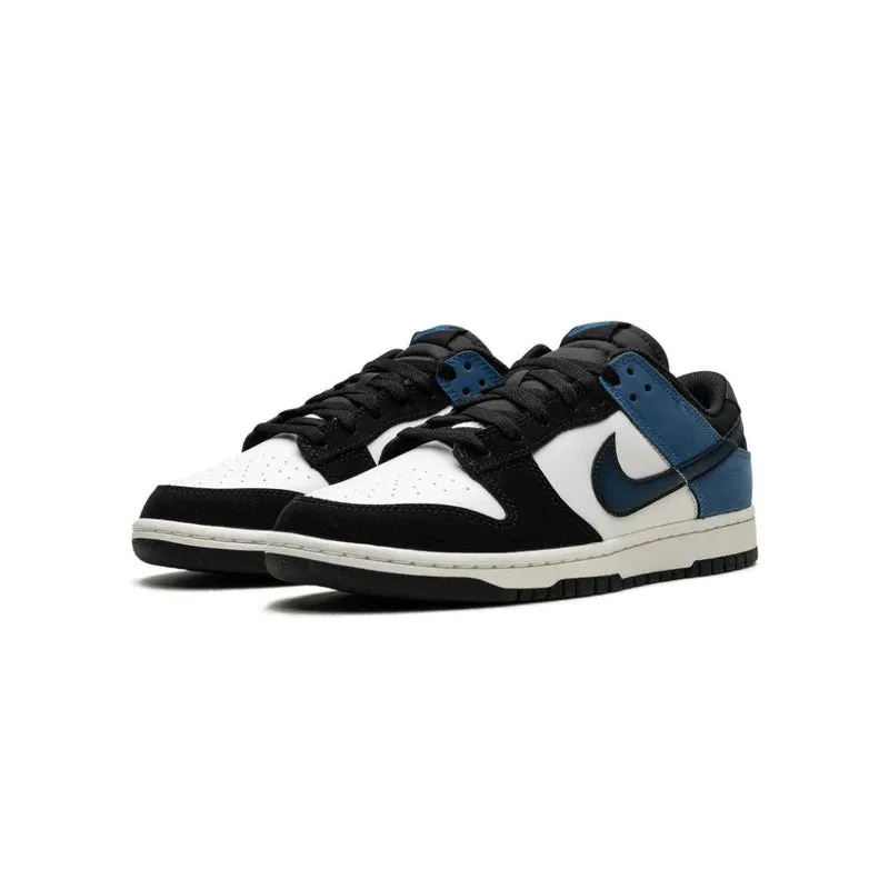 Pressure Mapped Outsole Flexible Sole Design Nike Dunk Low Industrial Blue Airbrush
