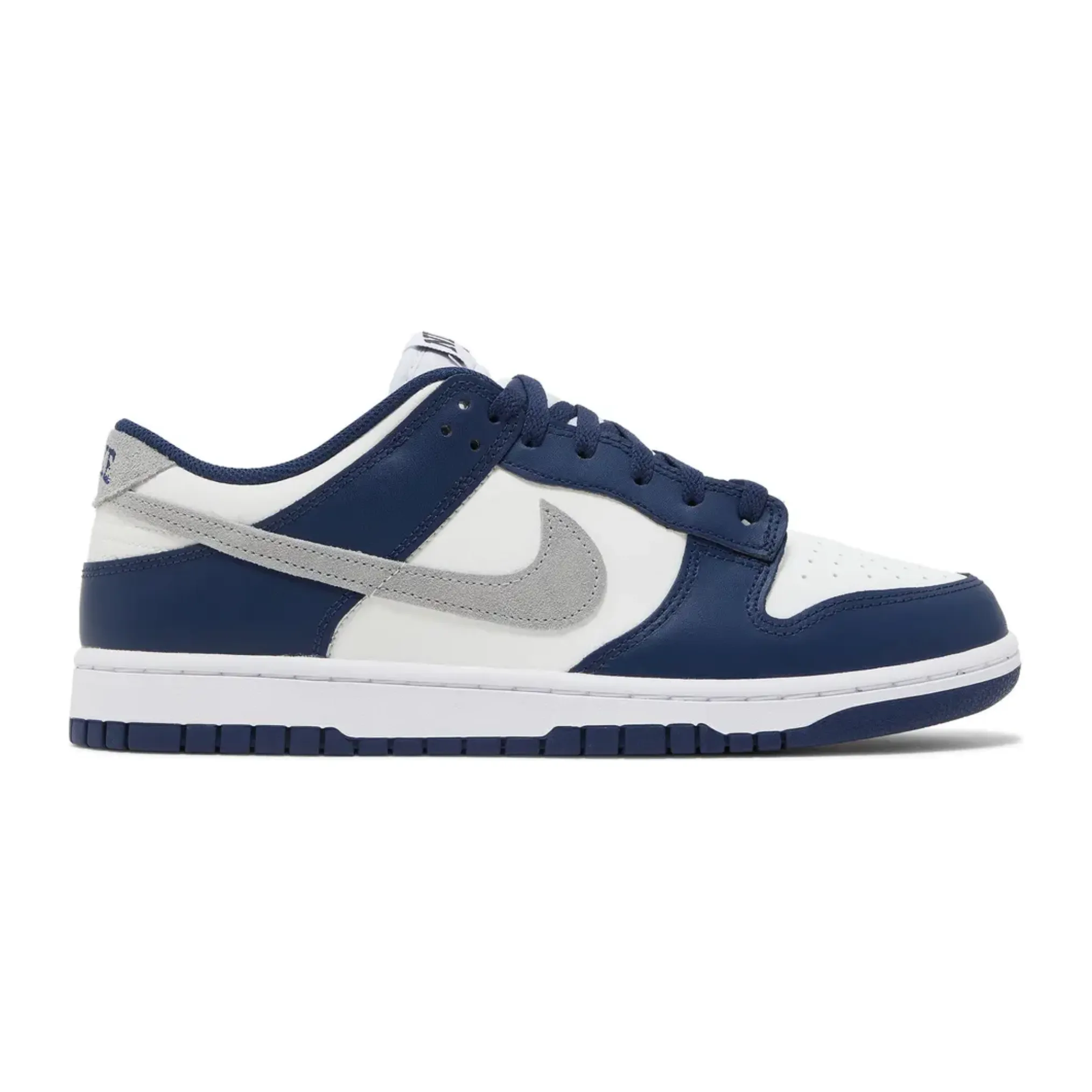 Padded Feel Padded Collar Structure Nike Dunk Low Summit White Midnight Navy