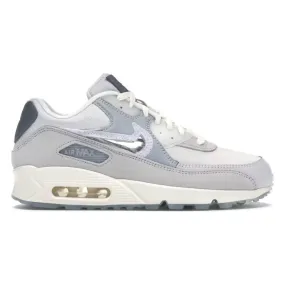 Retro Mode Air Cushion Technology Nike Air Max 90 The Basement London