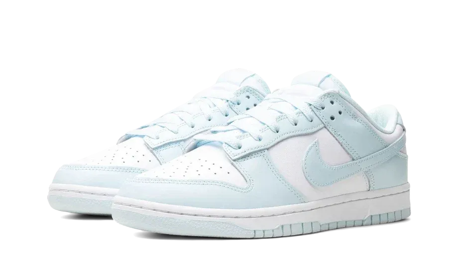 Dunk Low Glacier Blue Comfortable Arch Area