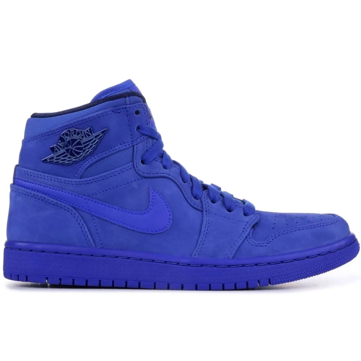 Air Jordan 1 Retro High Blue Void (W) running in a bus station area shoes 5k - running shoes