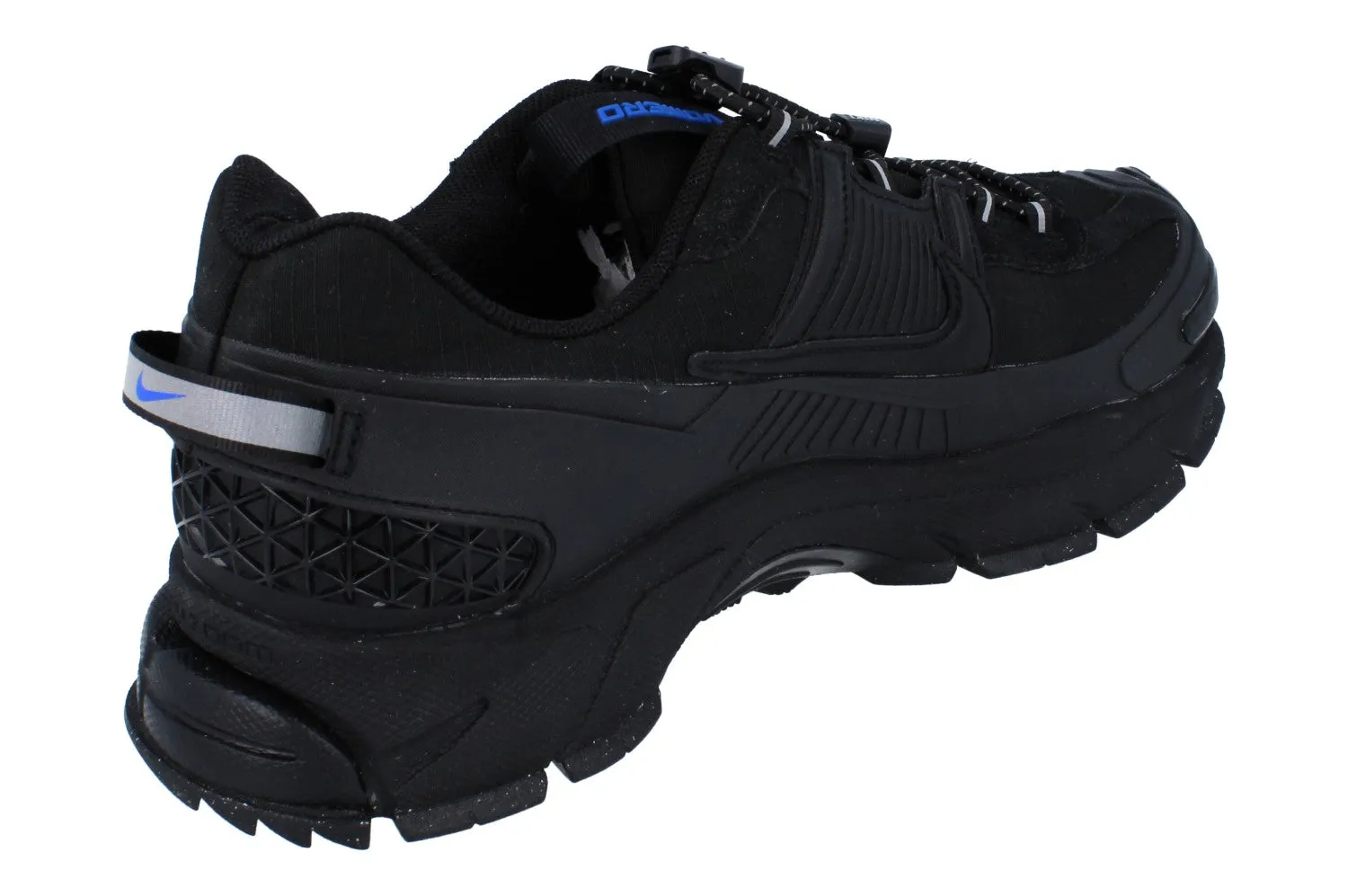 Nike Zoom Vomero Roam Mens Fv2295 002 running in a zip line area shoes Foot Protection