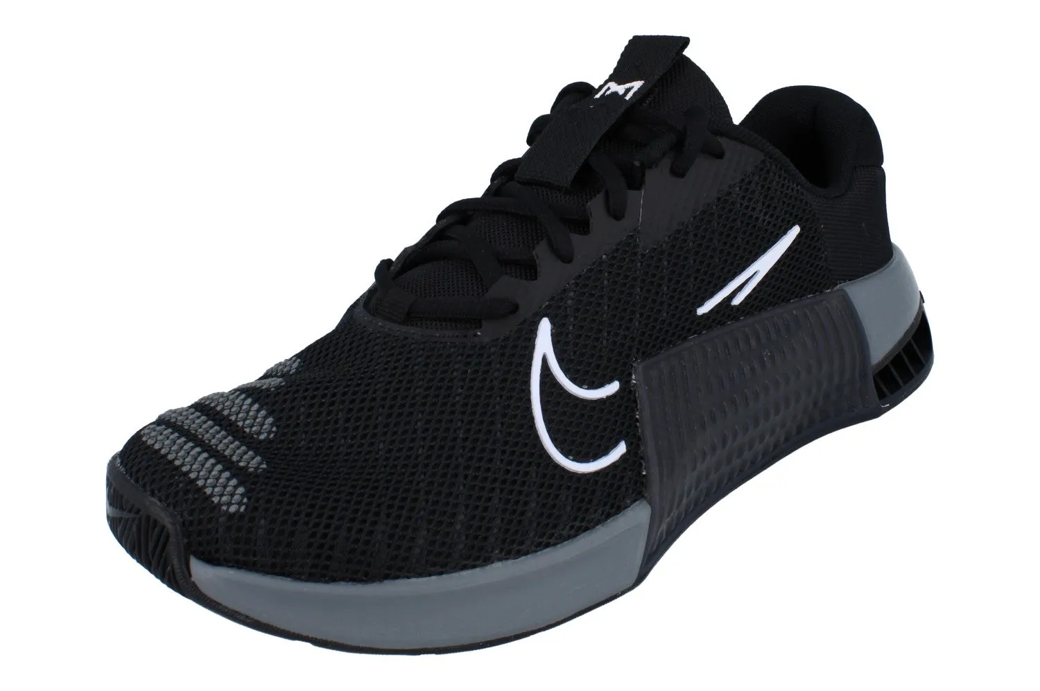 running in a dune area shoes Nike Metcon 9 Mens Trainers DZ2617 001