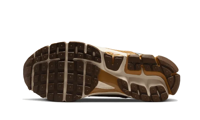 unisex running option mesh construction shoes Zoom Vomero 5 Wheat Grass Cacao Wow