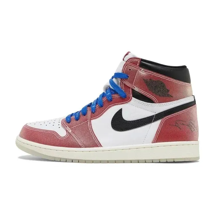 snowboarding shoes Air Jordan 1 High OG SP Chicago 'Friends & Family' X Trophy Room