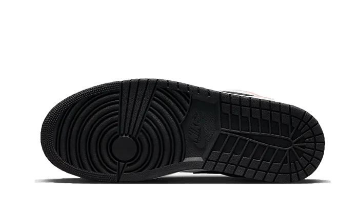 Air Jordan 1 Low Flight Club Enhanced grip