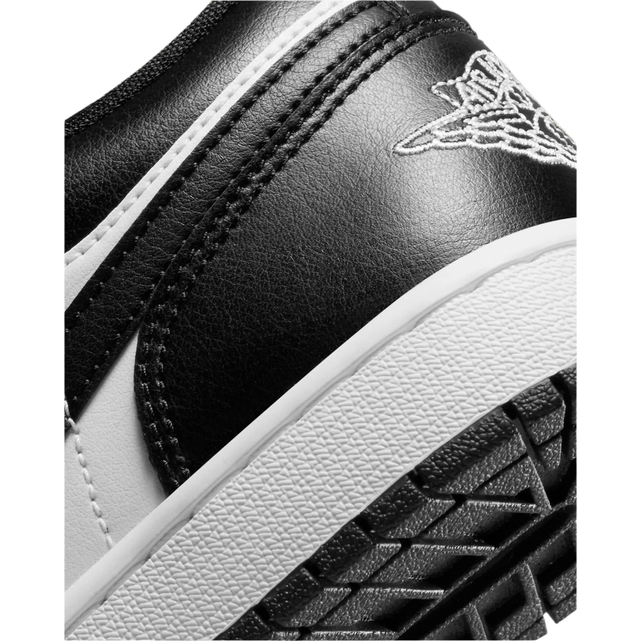 Jordan 1 Low Panda (2023)(Women's) Balance - improving