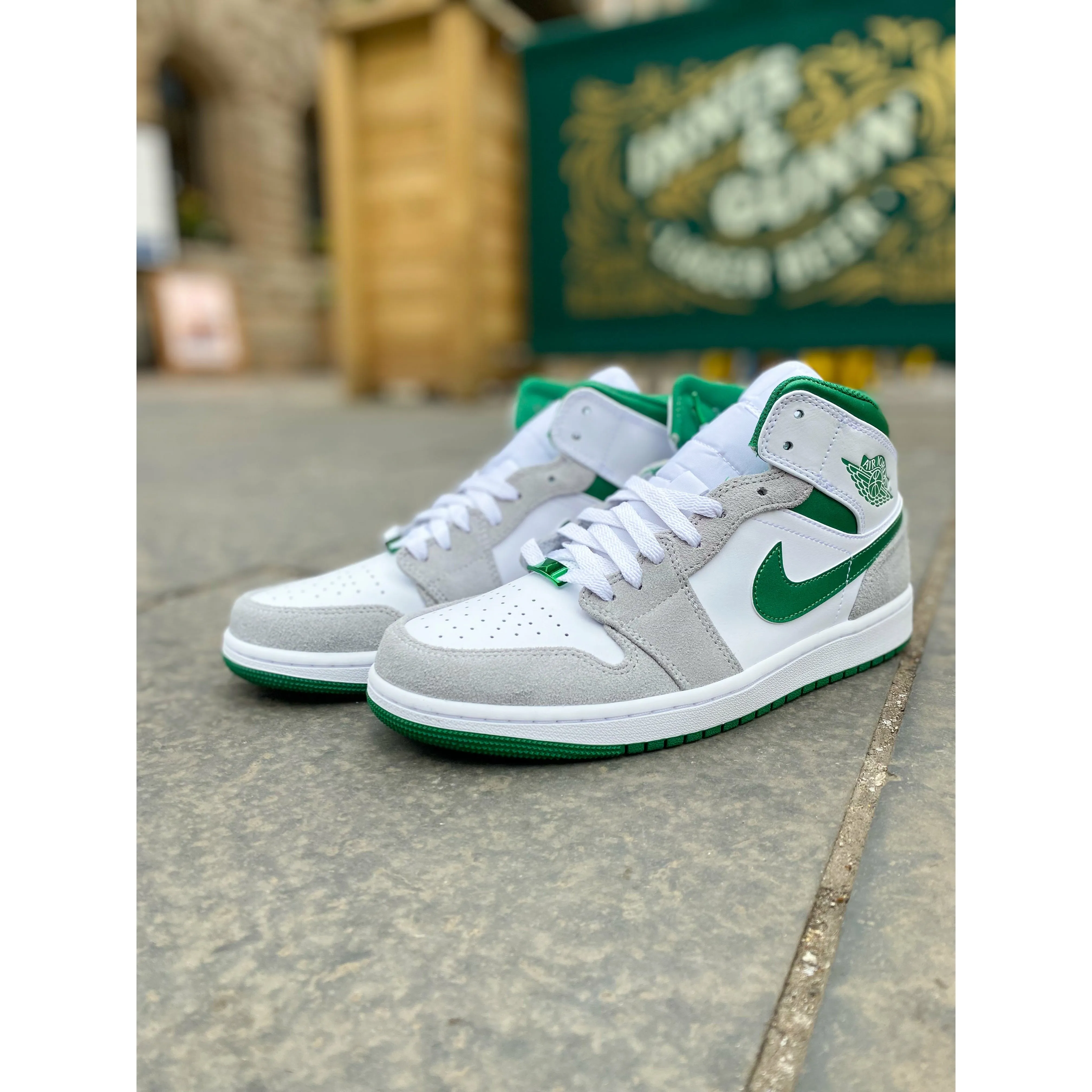 logo - rhinestoned shoes Jordan 1 Mid Grey Green