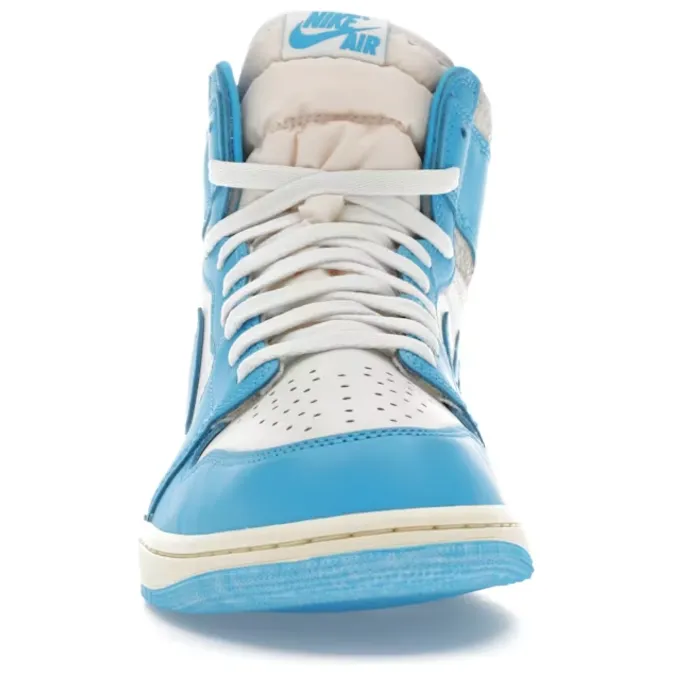 Heel Jordan 1 Retro High OG UNC Reimagined