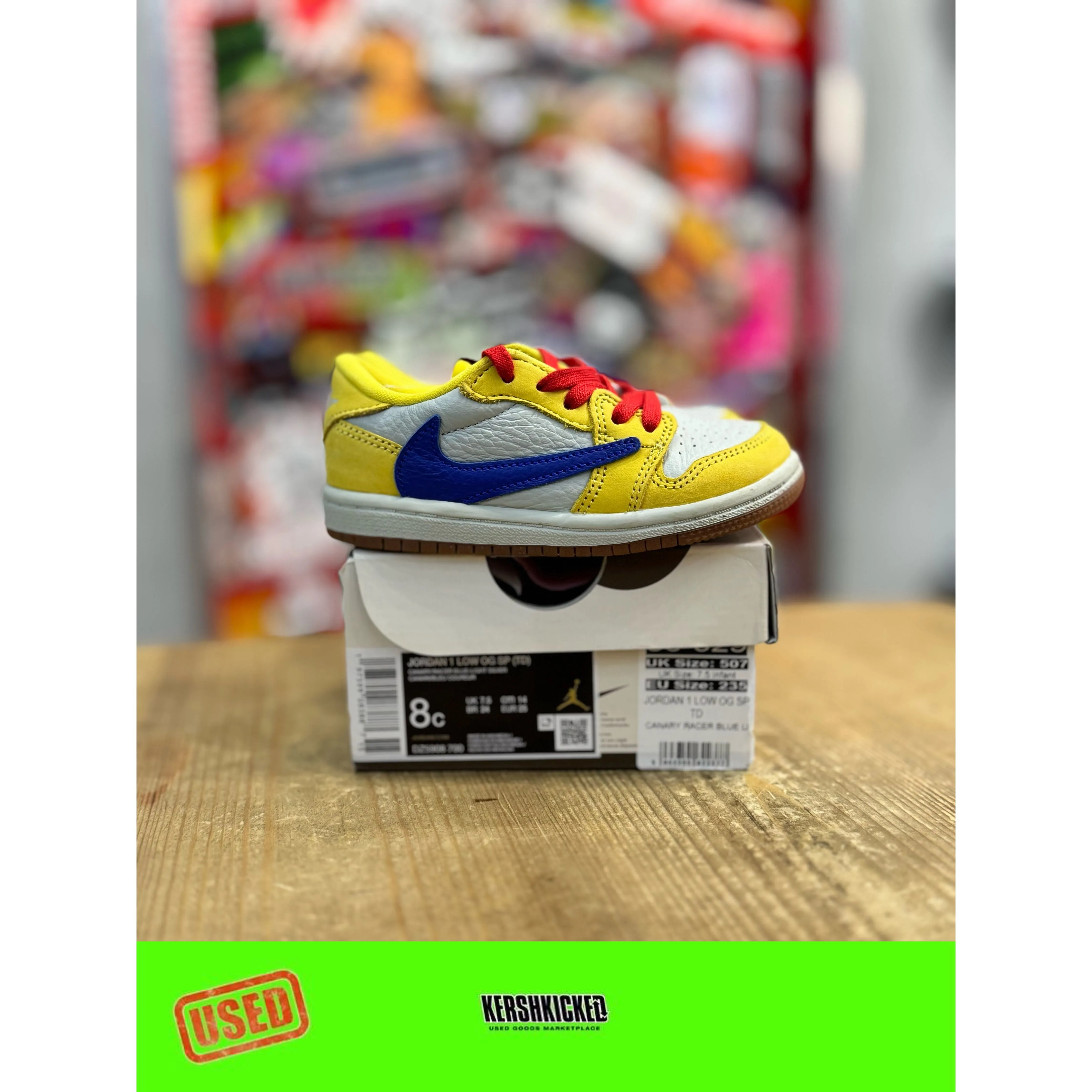 running in a ice field area shoes Jordan 1 Retro Low OG SP Travis Scott Canary (TD) UK 7.5