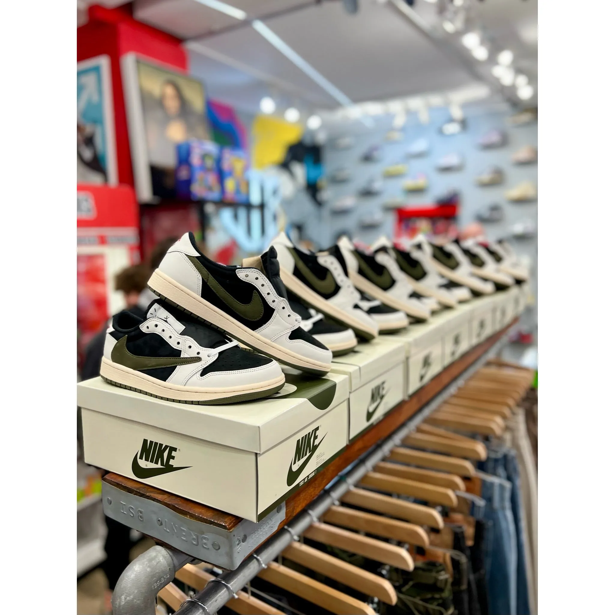Performance-enhancing sunny - day shoes Jordan 1 Retro Low OG SP Travis Scott Olive (W)