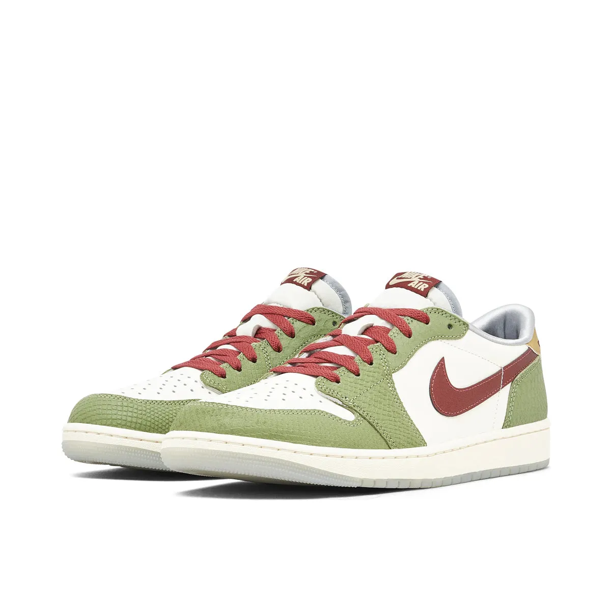 Jordan 1 Retro Low OG Year Of The Dragon (2024) Slippery Surface Running weekday run shoes