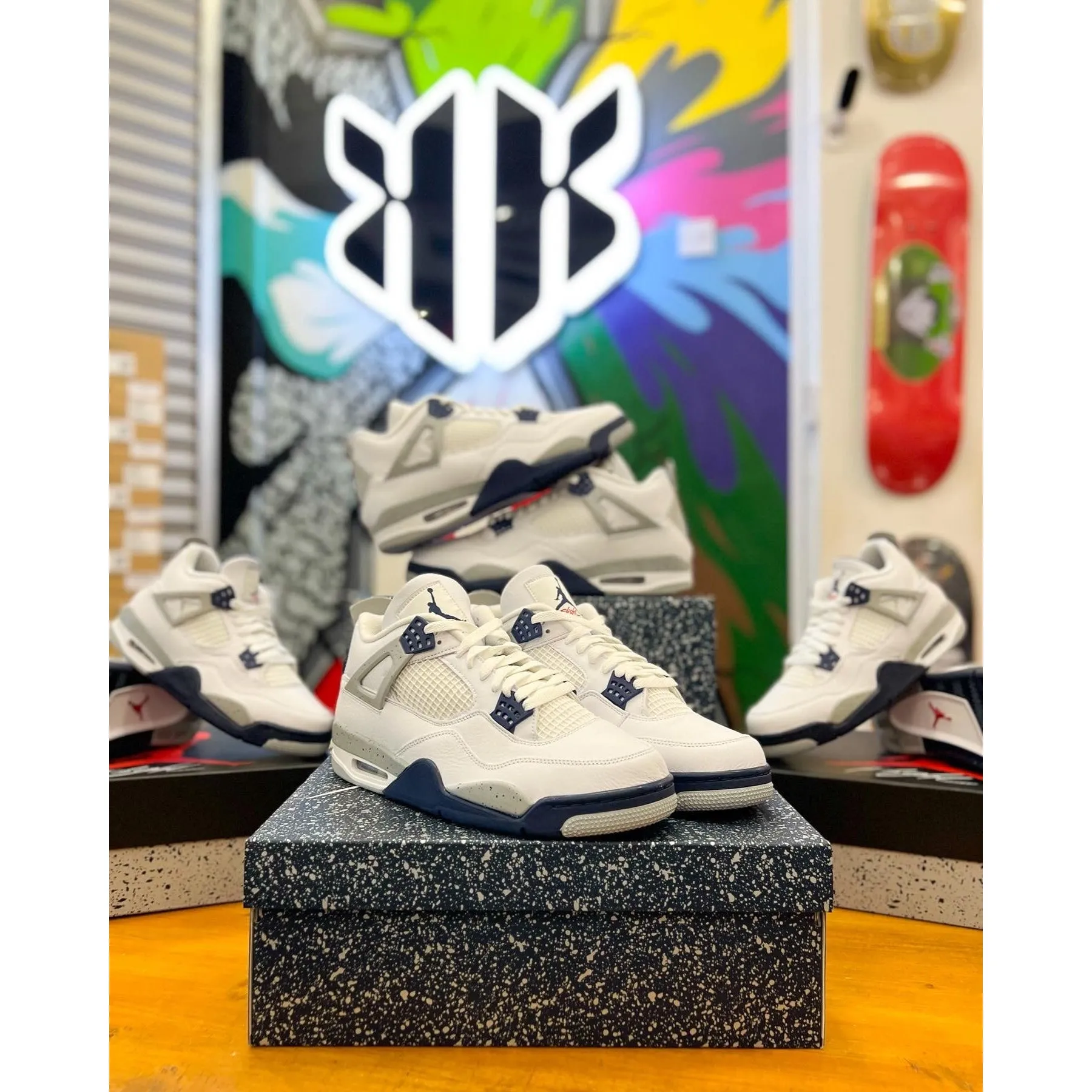 Jordan 4 Retro Midnight Navy color - coordinated shoes Adjustable Fitment