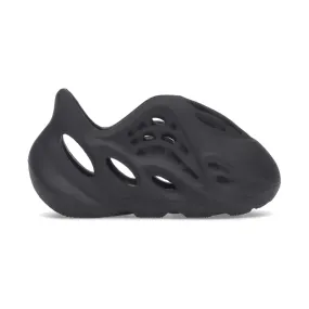 Ultra light Simple Comfort Fit Yeezy Foam RNNR Onyx (Infants)