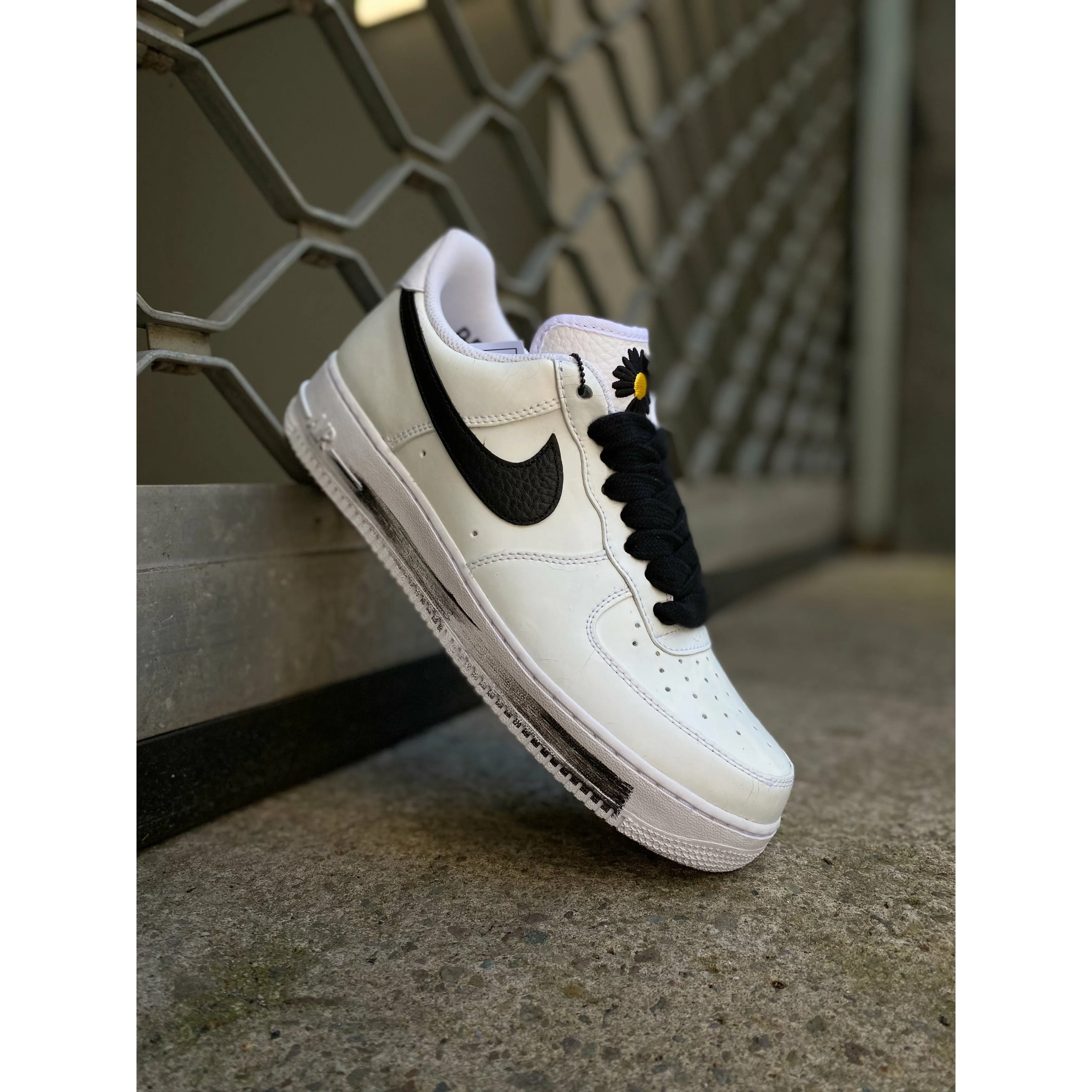 Minimal Texture Nike Air Force 1 Low G-Dragon Peaceminusone Para-Noise 2.0