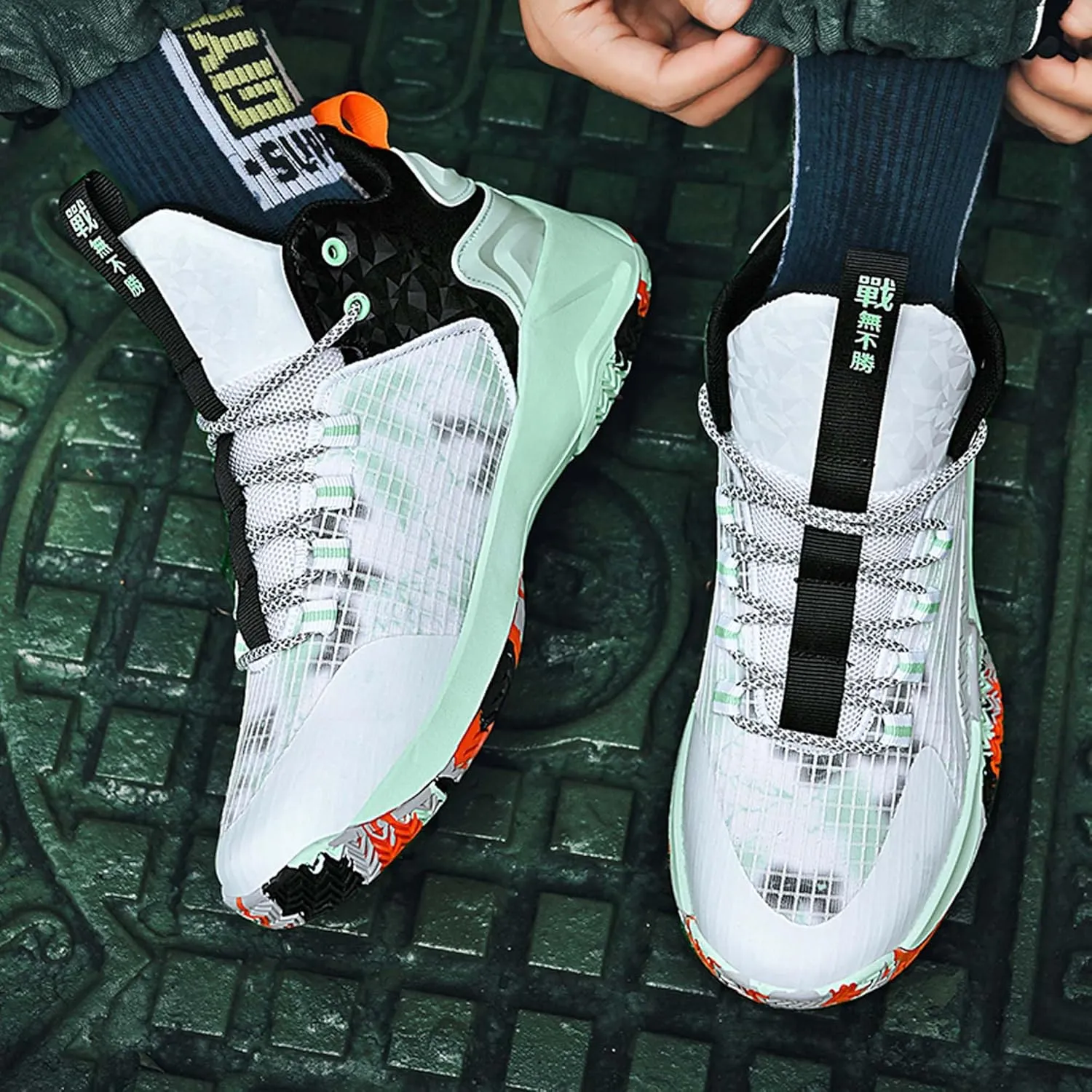 Mens and Womens White Basketball Sneakers Mid Top Lace Up Running Shoes Wear Resistant and Durable Outdoor Travel Shoes Comfortable and Breathable Casual Sneakers Skateboarding Shoes