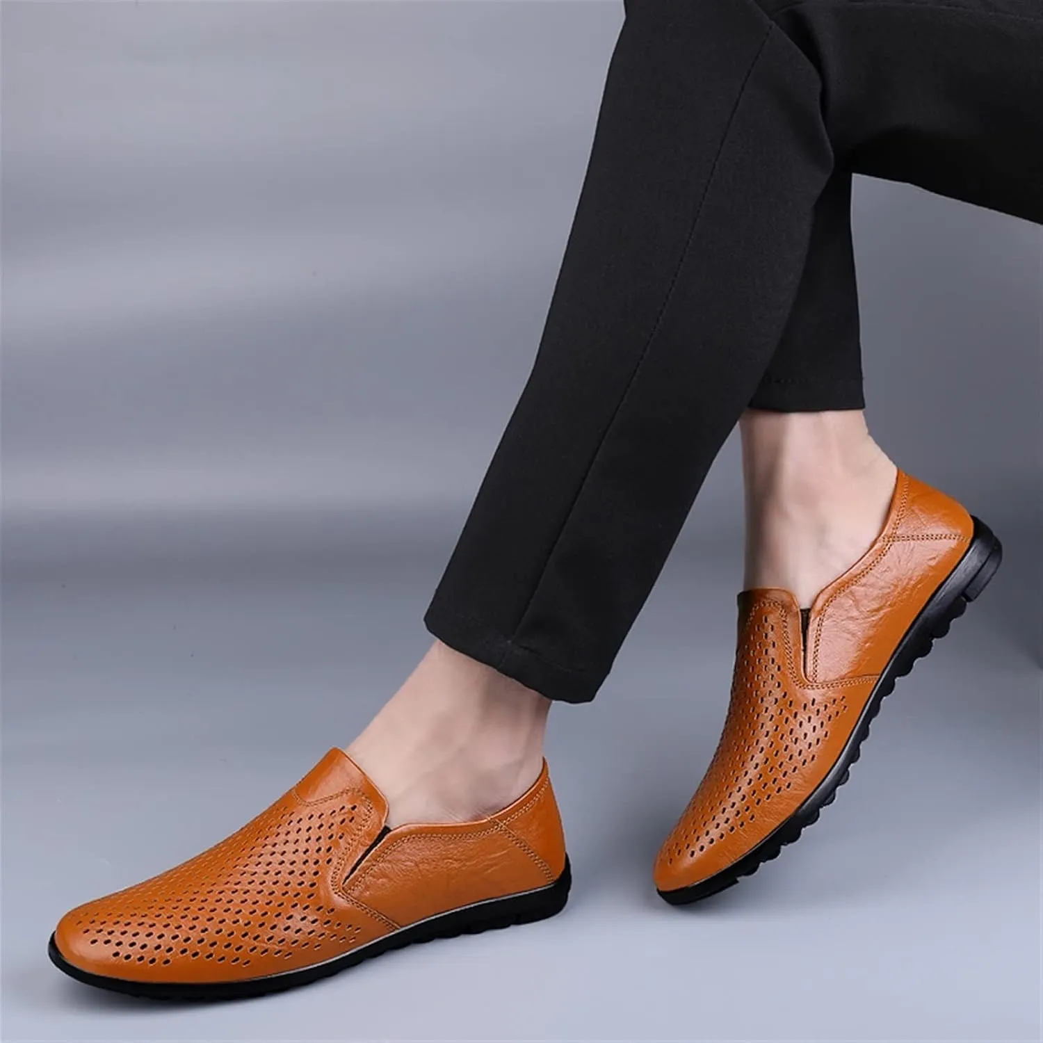 Mens Loafers Breathable Lightweight Driving Loafers Leather Lightweight Anti-Slip Comfortable Prom Walking Slip On
