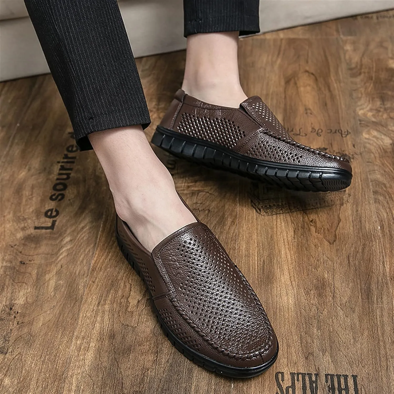 Men's Loafers Shoes Breathable Lightweight Loafer Shoes Leather Lightweight Flexible Comfortable Outdoor Slip-on