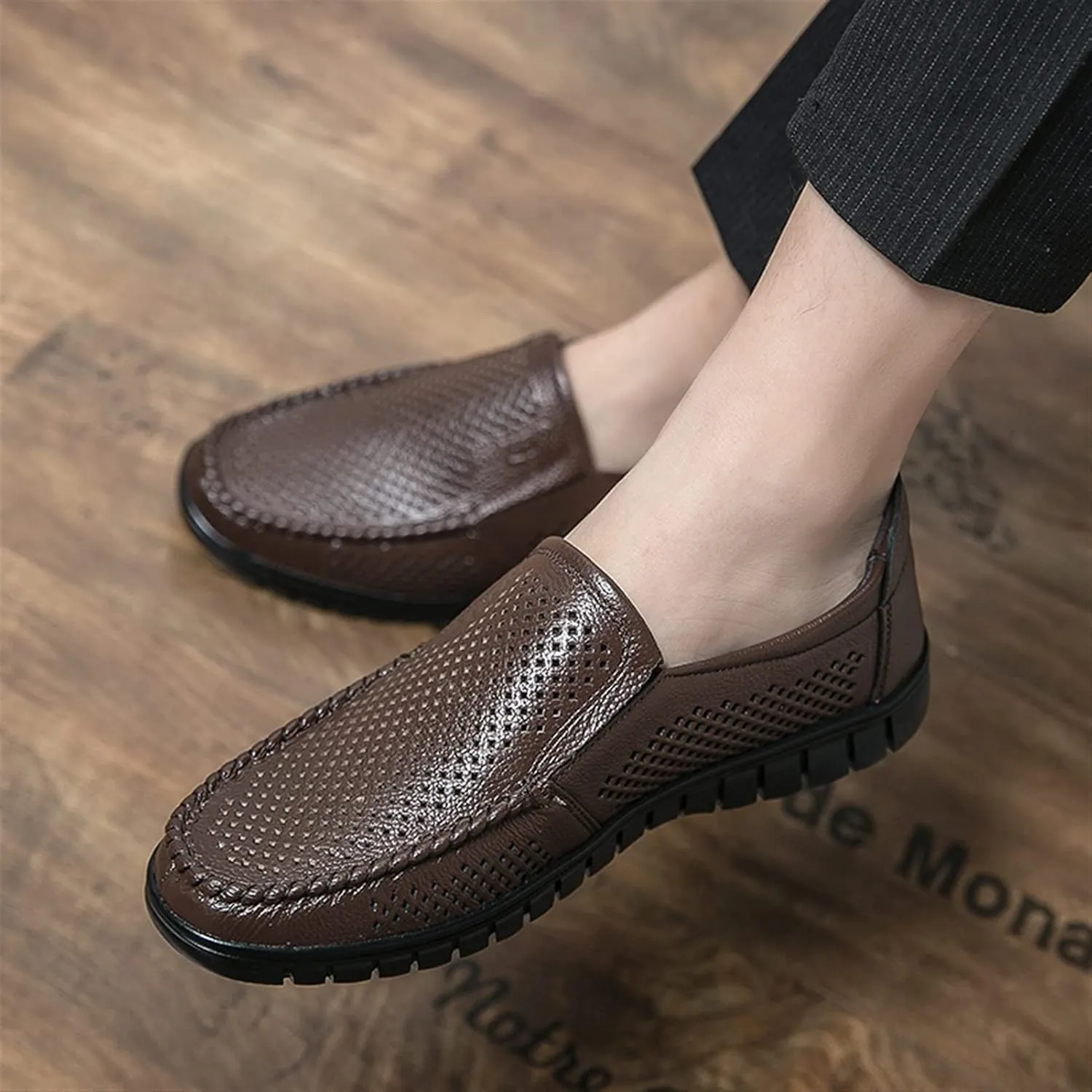 Men's Loafers Shoes Breathable Lightweight Loafer Shoes Leather Lightweight Flexible Comfortable Outdoor Slip-on