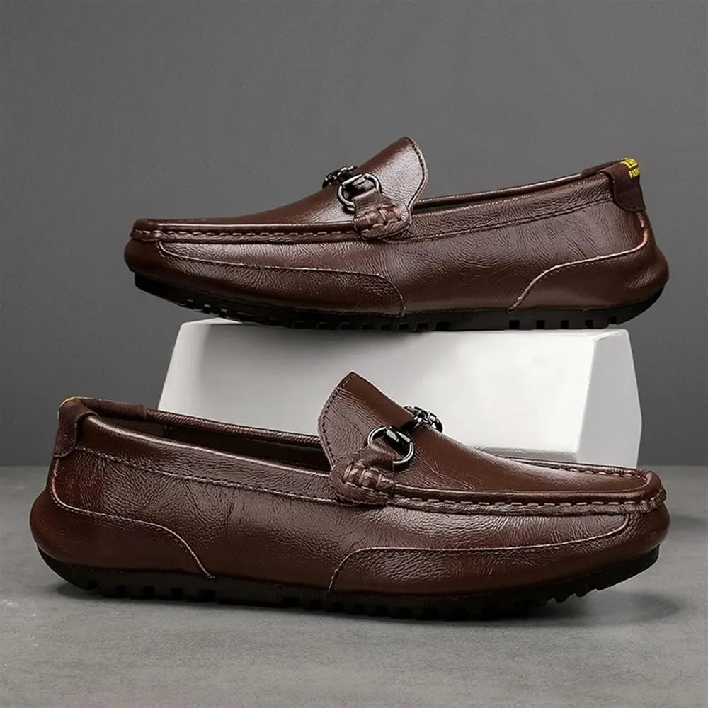 Men's Loafers Shoes Moccasins Shoes Round Toe Lightweight Leather Flat Heel Lightweight Anti-Slip Wedding Slip-on