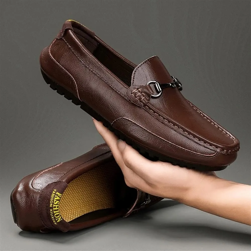 Men's Loafers Shoes Moccasins Shoes Round Toe Lightweight Leather Flat Heel Lightweight Anti-Slip Wedding Slip-on