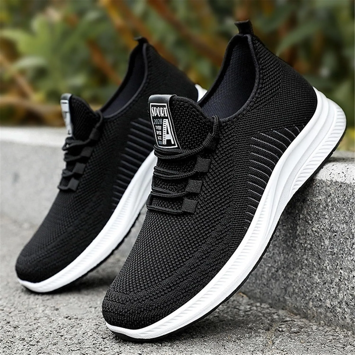 Men's Running Shoes Fashion Breathable Sneakers Mesh Soft Sole Casual Athletic Lightweight