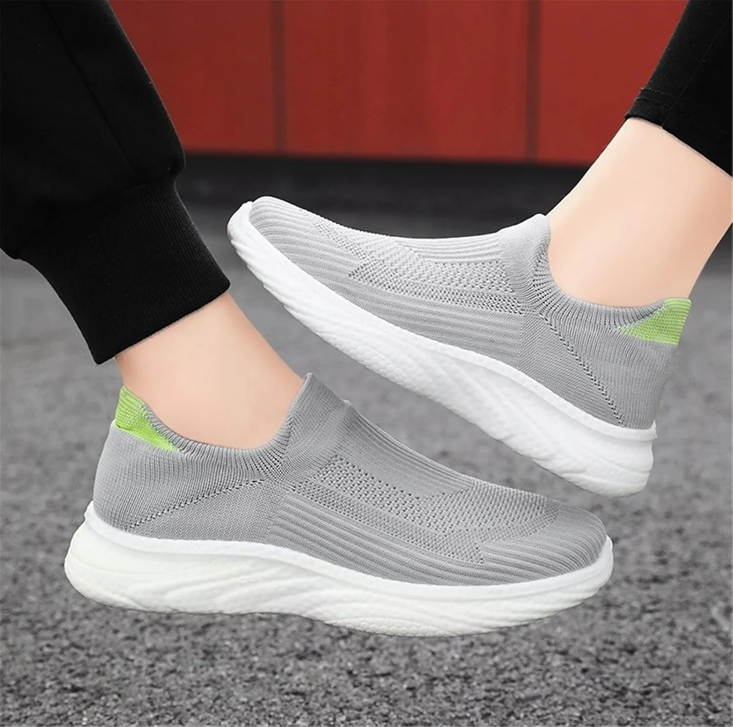 Men's Running Shoes Fashion Breathable Sneakers Mesh Soft Sole Casual Athletic Lightweight