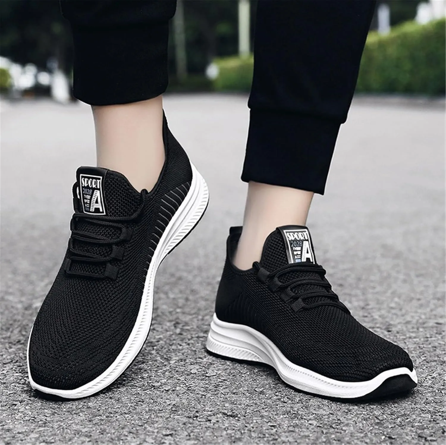 Men's Running Shoes Fashion Breathable Sneakers Mesh Soft Sole Casual Athletic Lightweight