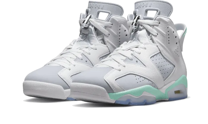 Air Jordan 6 Retro Mint Foam Sneakers Good Grip