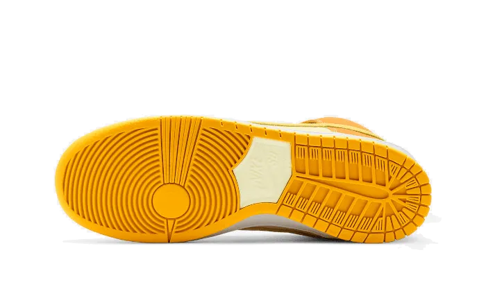 SB Dunk High Pineapple Sleek Style