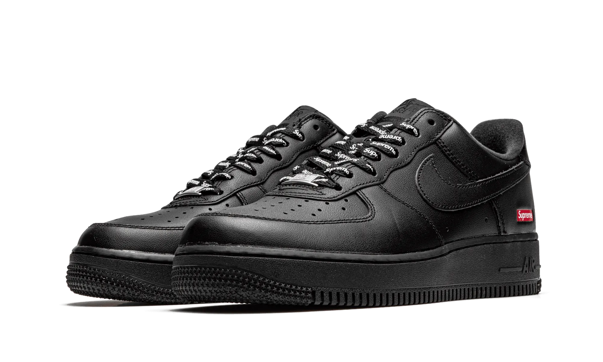 Air Force 1 Low Black Supreme Casual Setting Subtle tone