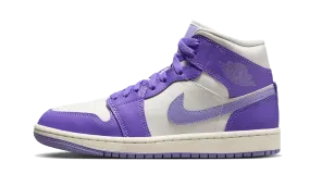High Top Style Air Jordan 1 Mid Action Grape