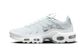 Air Max Plus White Metallic Silver Interlocking Treads