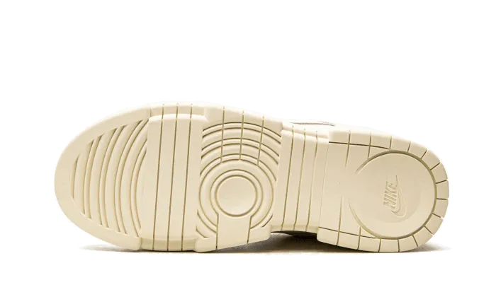 Flexible Torsion Bar Dunk Low Disrupt Coconut Milk