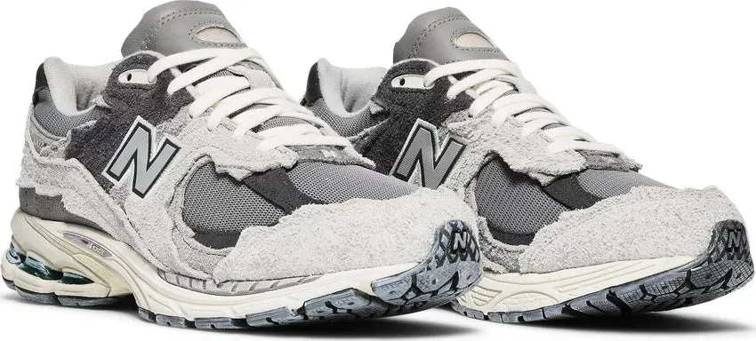 Street Walks New Balance 2002R Protection Pack Rain Cloud
