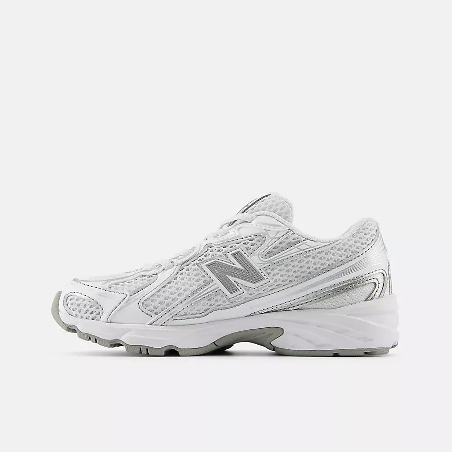 New Balance 740 BUNGEE LACE White avec Silver Metalic Thermoplastic Construction