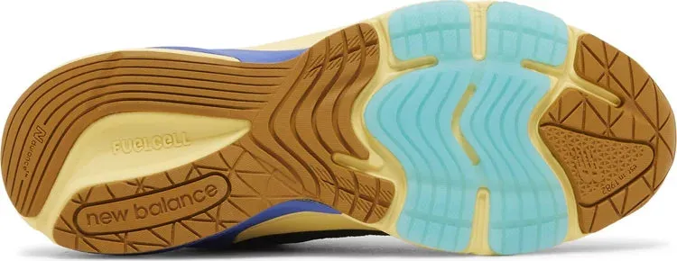 Shell Walk PaddedCollar New Balance 990 v6 x Action Bronson Lapis Lazuli