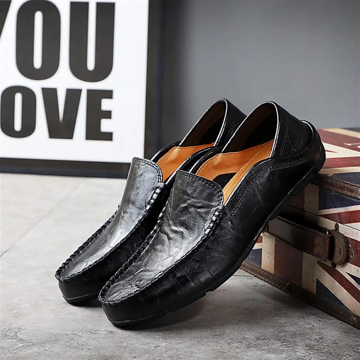 New Men's Loafers Shoes Breathable Lightweight Driving Loafers Leather Comfortable Lightweight Resistant Wedding Slip On