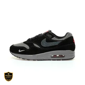Adaptive cushioning Nike Air Max 1 Bred