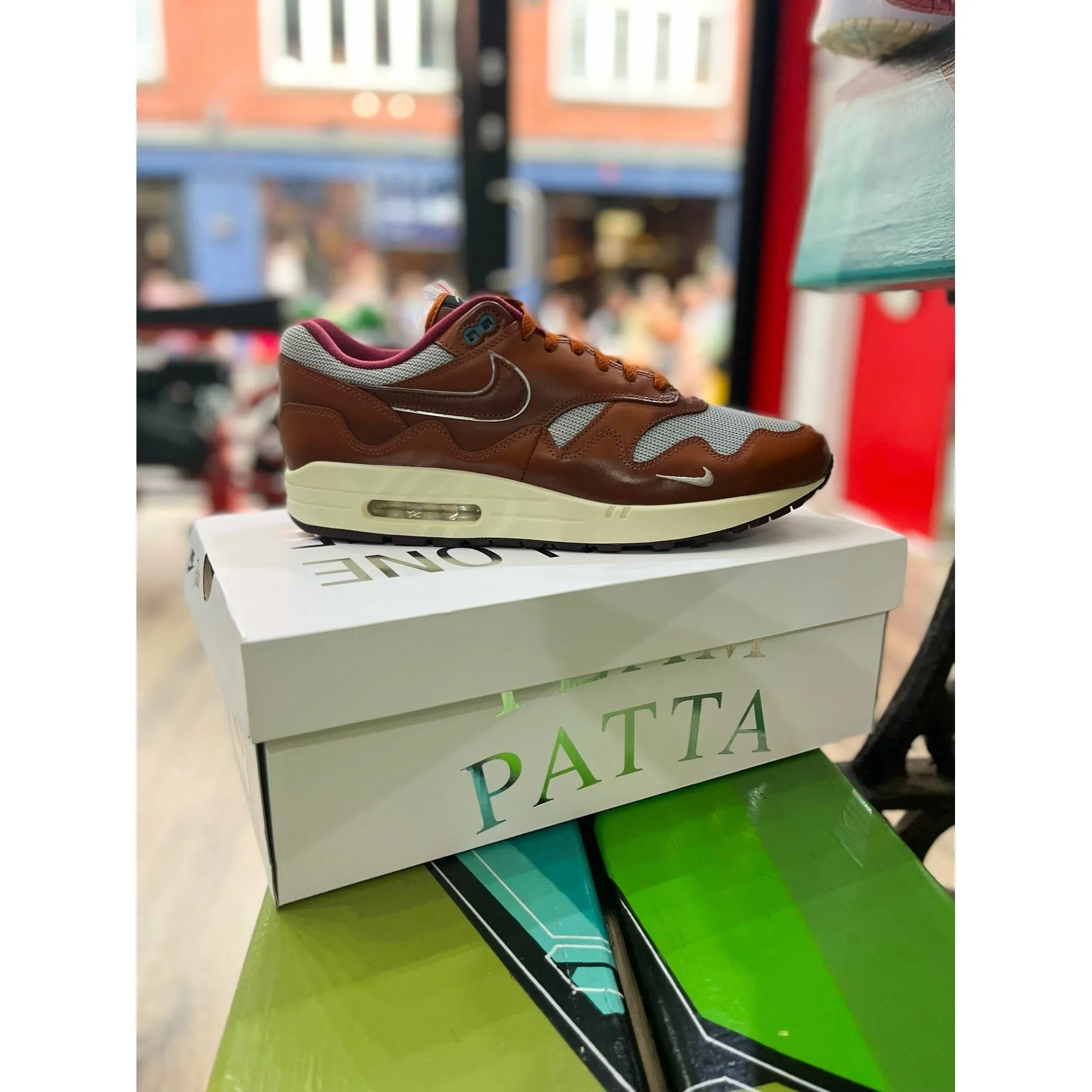 Bounce Back Midsole Nike Air Max 1 Patta The Next Wave Dark Russett
