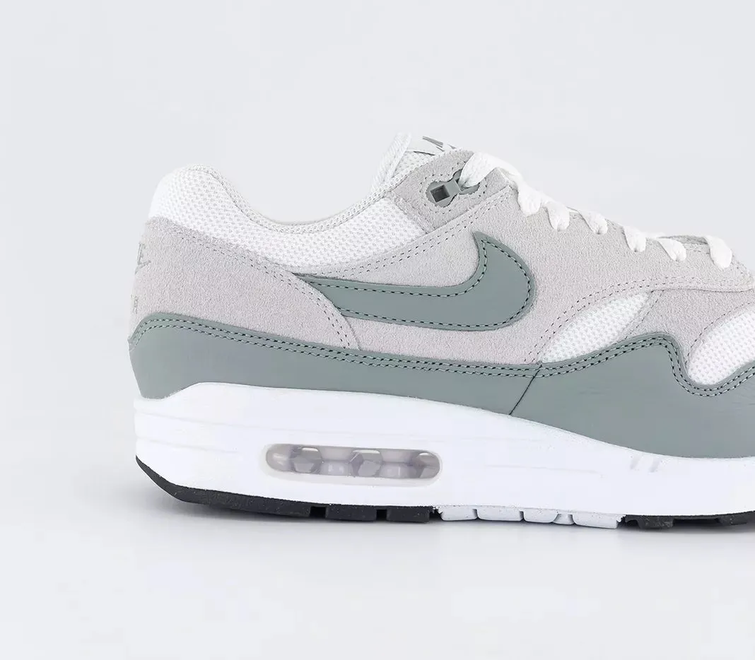 Nike AIR MAX 1 TRAINERS Durable Form