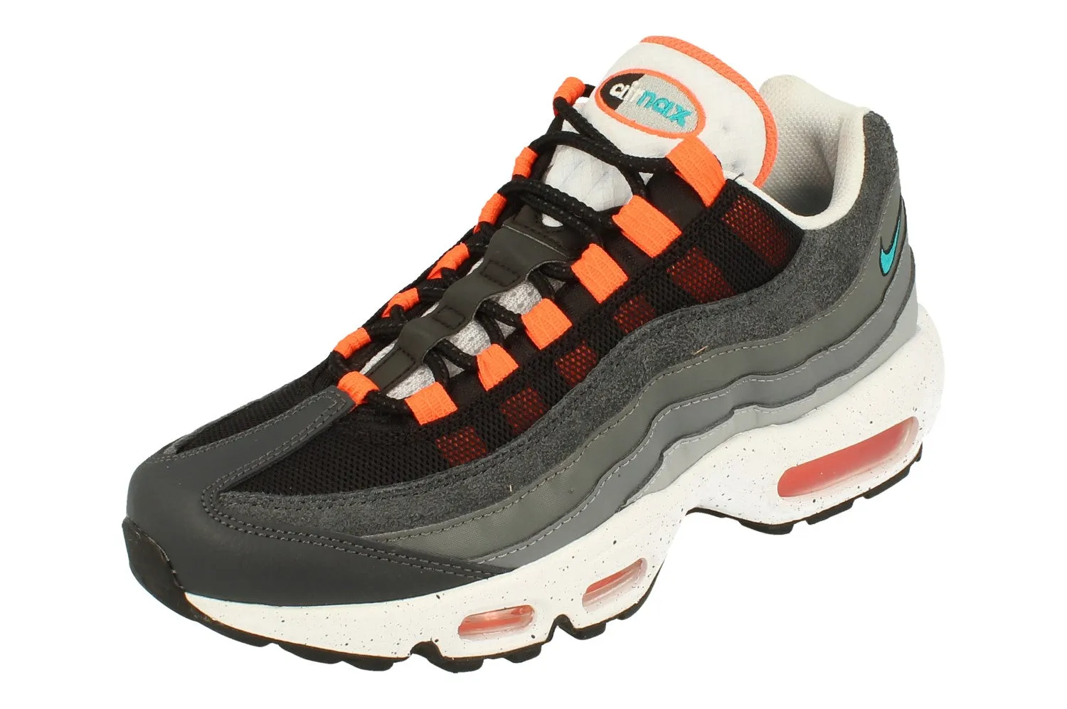 Nike Air Max 95 Mens Runnng Trainers Cz0191 001 running in a city park shoes