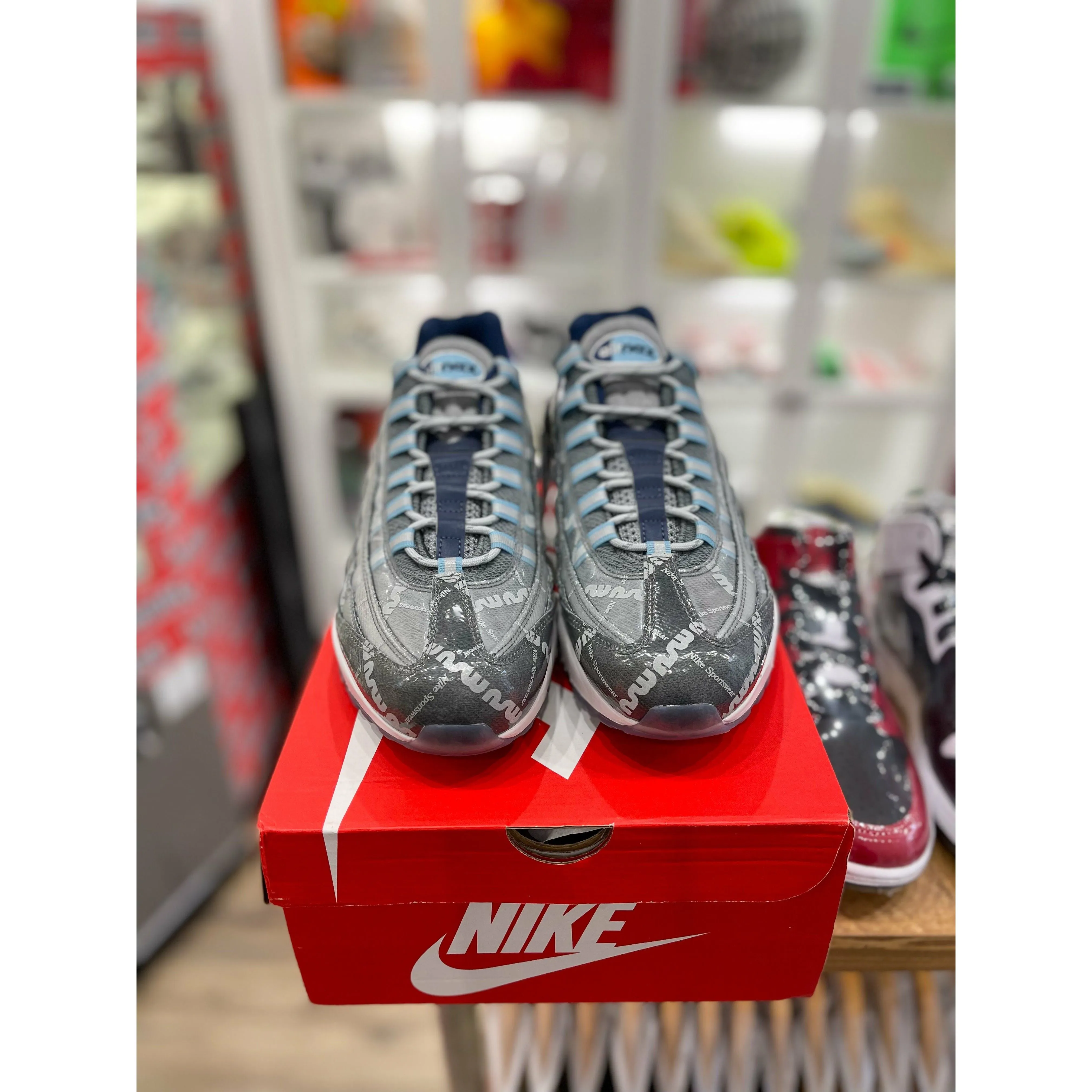 Zipper Design WaterResistantCoating Nike Air Max 95 Nike Sportswear Grey