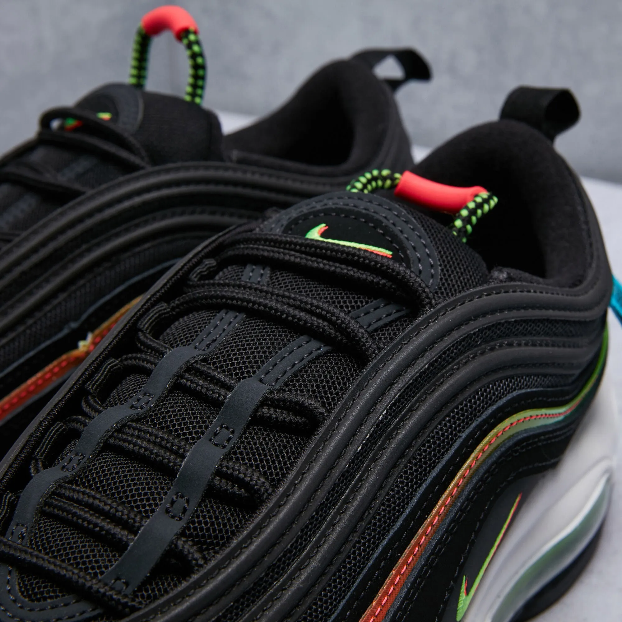 Reactive Rebound Non Marking Outsole Nike Air Max 97 Worldwide Pack Black