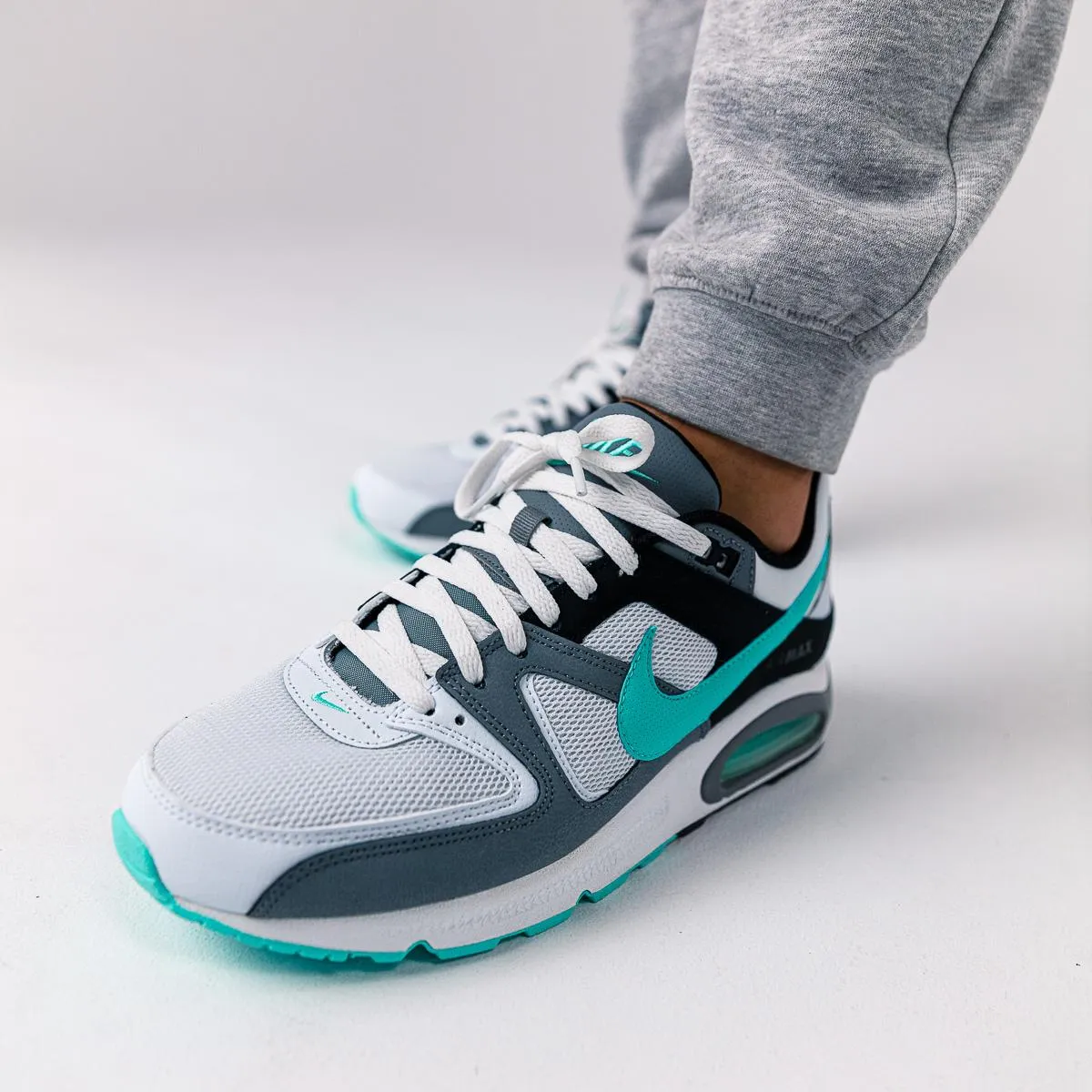 Nike Air Max Command White/Green/Grey Impact Diffusing Design