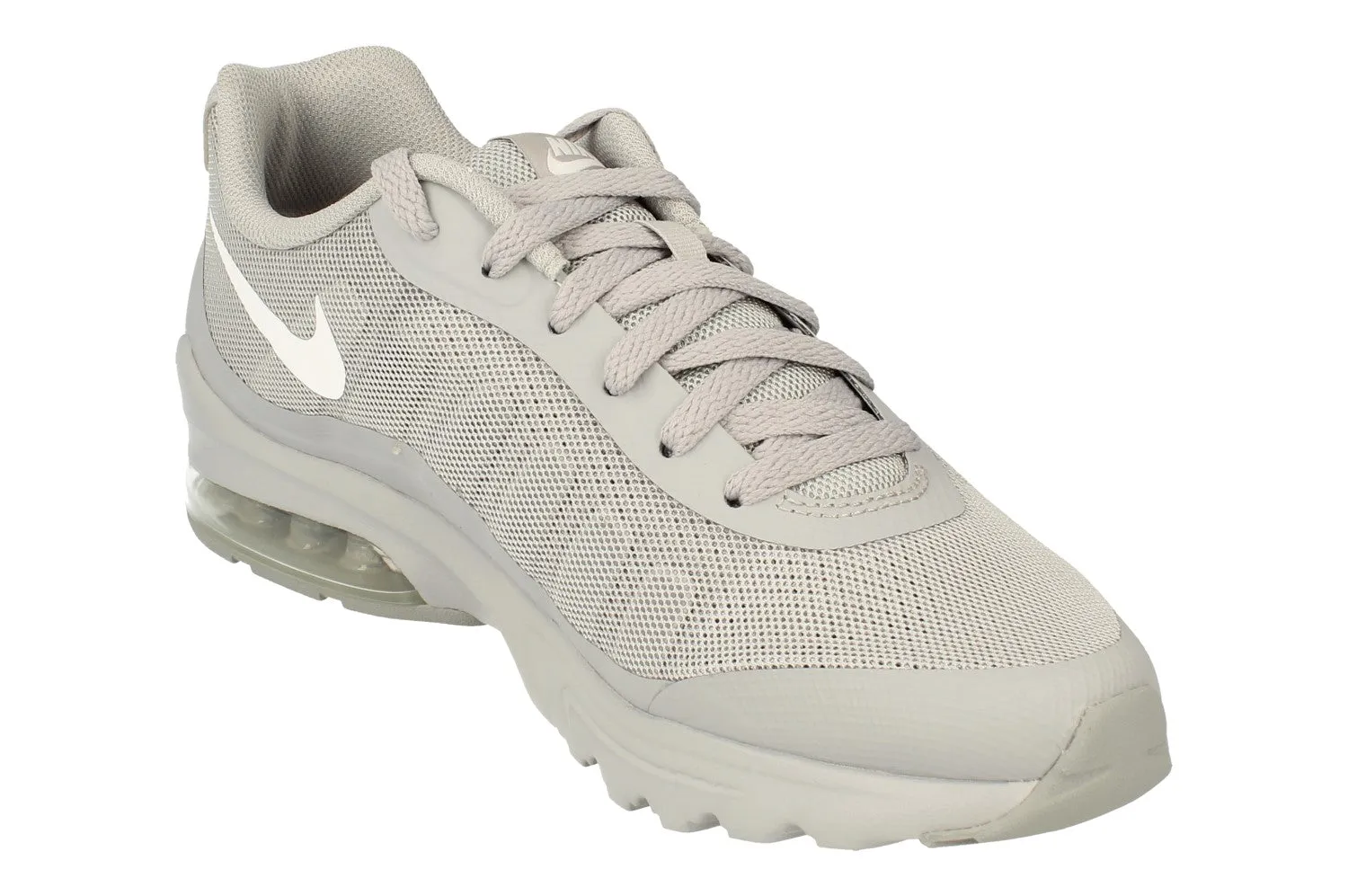 Nike Air Max Invigor Mens 749680  005 Heel Support